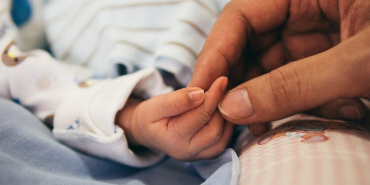 pexels hands 1850223