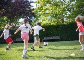 niños jugando